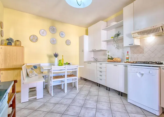 Apartman Two Bedrooms In Marinella Just 150 Mt From The Sea *